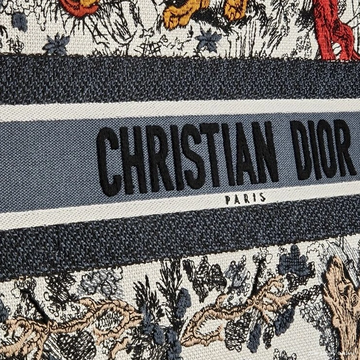 Cheap Jouy Motif Canvas Toile Book De Tiger Tote Dior 0816 Luxury